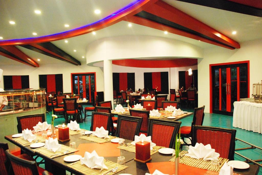 Oh Biz Premier At Leonia Hotel Hyderabad Exterior foto